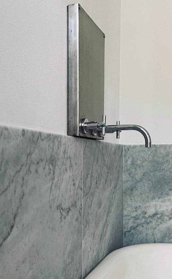 Rl - Boutique Suites & Apartments Bienno Экстерьер фото